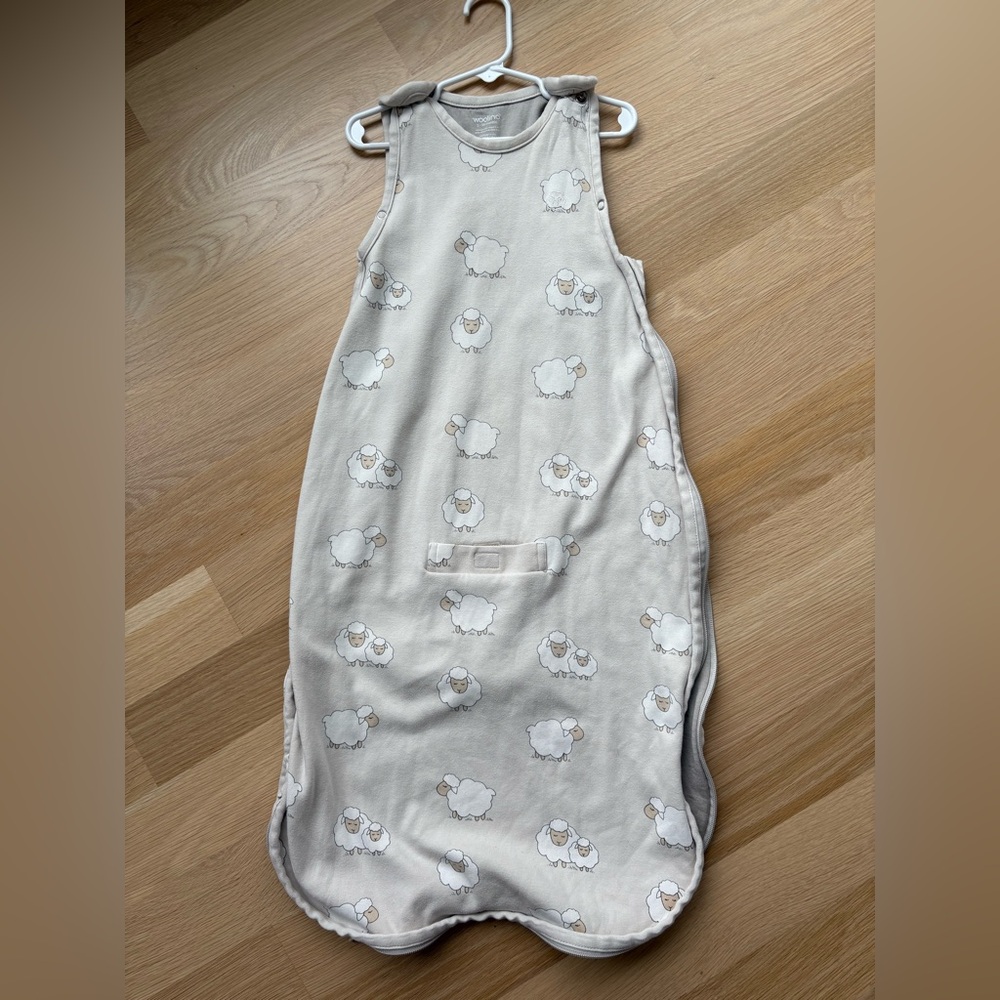 🌙 Woolino 4-Season Baby Sleep Sack – Sheep Print – Size 2–24M 🌙